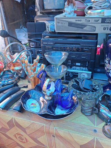 Digər texniki əl alətləri: Qarışıq köhnə əşyalar və alətlər dəsti Məhsulun tərkibi (şəkillərdə — 14