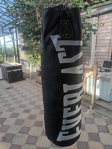 киий: Боксёрский мешок Everlast - Тип: подвесной мешок на цепях - Материал — 1