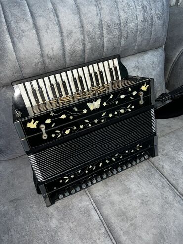 Akkordeonlar: Akustik Akkordeon — 3