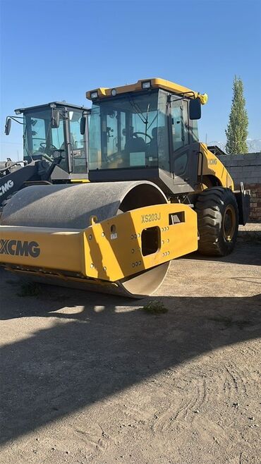 фронтальный погрузчик бу купить: Дорожный каток XCMG модели XS203J предназначен для уплотнения дорожных