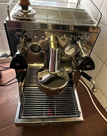 Кофеварки и кофемашины: Кофеварка, кофемашина — 7