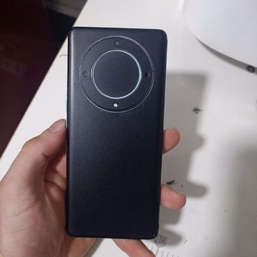 Honor: Honor X9a, 128 GB, rəng - Ağ, Barmaq izi, İki sim kartlı, Face ID