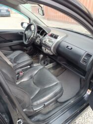 Honda: Honda Jazz: 2006 г., 1.4 л, Автомат, Бензиновая, Хэтчбэк — 11