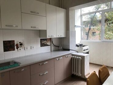 Продажа квартир: 3 комнаты, 63 м², 105 серия, 3 этаж, Косметический ремонт