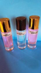 Ətriyyat: Ətirlər 30 ml flakonlardadir. Qalıcılığı isdifadə qaydasından çox — 3