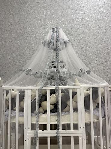 Beşiklər: Oğlan və qız üçün, İşlənmiş, Yumru, Beşik, Dəst ilə, Matras ilə, Yellənmə mexanizmi ilə — 1