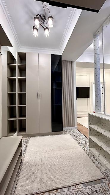 Продажа квартир: 2 комнаты, 82 м², ул. Ахунбаева / Бакаева Элитка, 3 этаж, Дизайнерский ремонт — 7