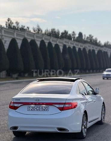 megane disk: Hyundai Grandeur (Azera) – ağ rəng, sedan, geniş və komfortlu salon — 9
