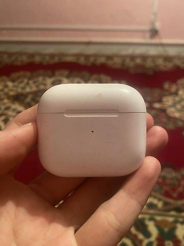 airpods 4 купить: Беспроводные наушники-вкладыши с зарядным кейсом (форм-фактор TWS) — 2