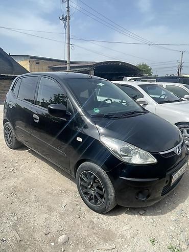skoda rapid 2012: Hyundai i10: 2009 г., Механика, Бензин, Хэтчбэк — 4