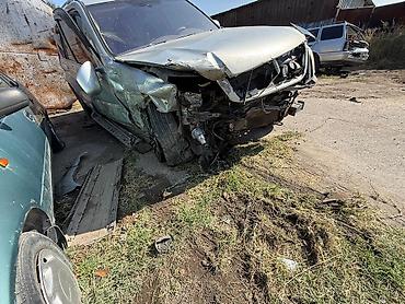 диска на gx: Lexus GX470 (V8) - Кузов: серебристый внедорожник, 5 дверей, рейлинги — 4