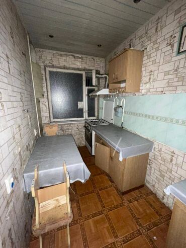 квартира ош дом быта: 2 комнаты, 45 м², Индивидуалка, 9 этаж, Косметический ремонт