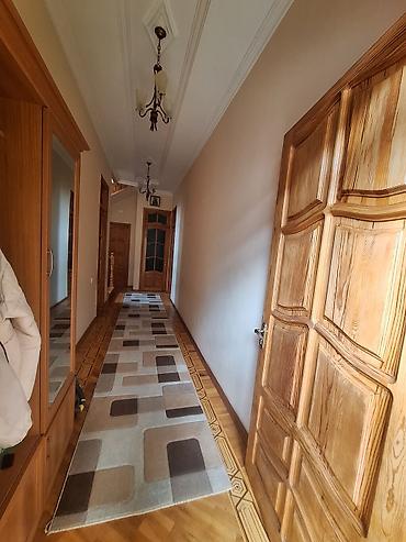 ev satiram az: Xırdalan, 5 otaqlı, Köhnə tikili, 250 kv. m — 3