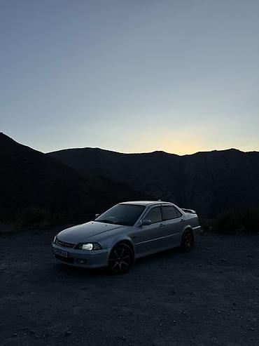 салон на авто: Honda Accord: 2000 г., 1.8 л, Автомат, Бензин, Седан — 7