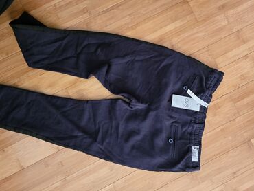 Uşaqlar üçün digər geyimlər: Uşaq geyimləri dəsti – müxtəlif brendlər - Yaş qrupu: təxminən 10–12 — 11