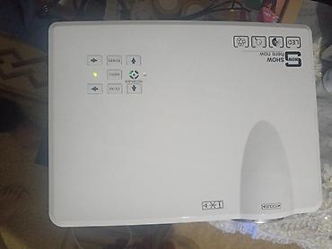 ve box: LED HD Proyektor – T-926S White (Full HD 1080p) Tecili satilir — 3