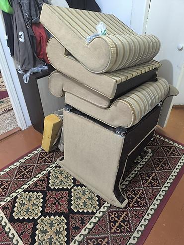угловой диван стол: Комплект мягкой мебели, Б/у, Самовывоз, цвет - Бежевый — 4