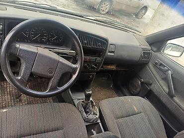 Volkswagen: Volkswagen Passat Variant: 1991 г., 1.8 л, Механика, Бензин, Универсал — 2