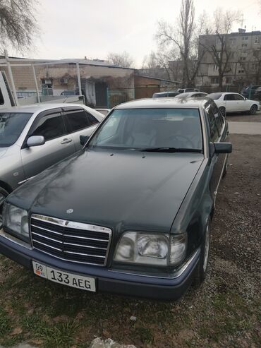 chasy 2 v 1: Mercedes-Benz E 320: 1994 г., 3.2 л, Автомат, Бензин, Седан