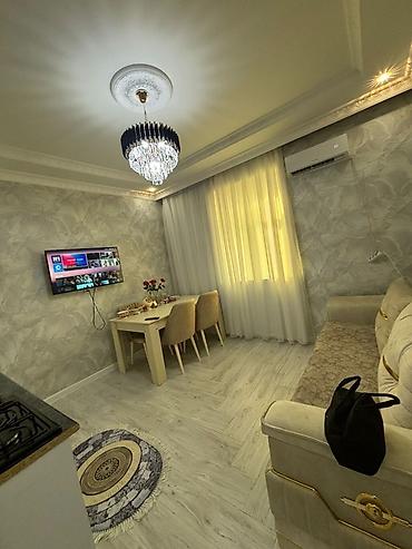 1 otagli ev: 1 otaqlı mənzil – studiya tipli zal+mətbəx və ayrıca yataq otağı — 1