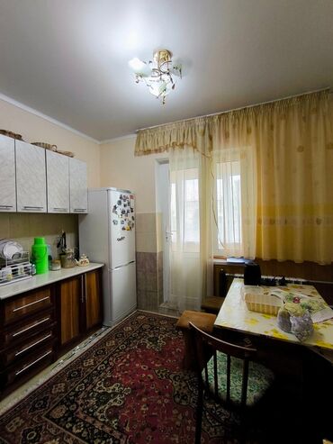 обмен частного дома на квартиру: 3 комнаты, 69 м², 105 серия, 4 этаж, Евроремонт