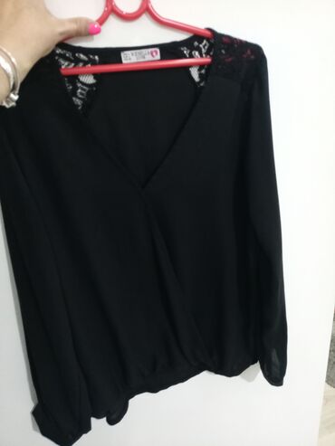 čipkaste bluze: M (EU 38), L (EU 40), Single-colored, color - Black