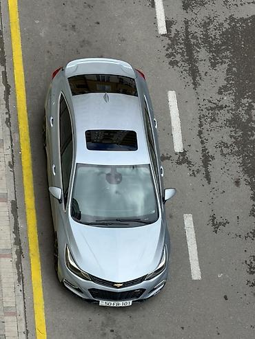 16 sadə: Chevrolet Cruze: 1.4 l | 2016 il 148000 km Sedan — 10