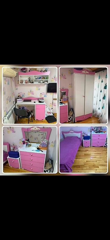 i̇slenmis divan: *✔️350 man(Bülbülə).* *Satılır:* Gənc oda dəsti *Vəziyyəti:* Əla, Az — 1