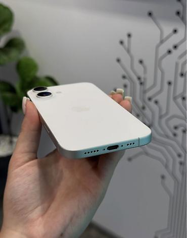 iphone se qiyməti: IPhone 16, 128 GB, Ağ, Zəmanət, Simsiz şarj, Face ID — 2