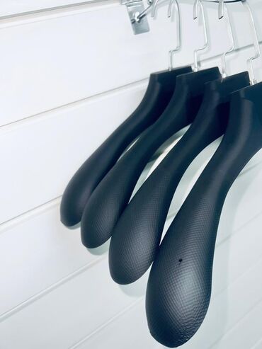 Вешалки: Вешалки at lalafo.kg — 2 Вешалки: Вешалки — 2