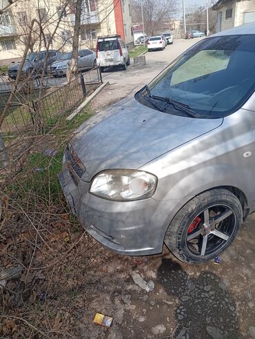 машинелер: Chevrolet Aveo: 2009 г., 1.4 л, Механика, Бензин, Седан