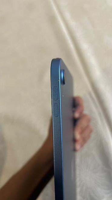 ikinci əl ipad: Rəsmi mağazadan alınıb. Səliqəli istifadə olunub, pul lazımdır deyə — 6