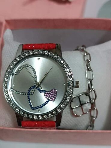 Ručni satovi: Setovi ❤ 
❤ Sat sa narukvicom ❤ 
❤ 2400 din ❤ — 5