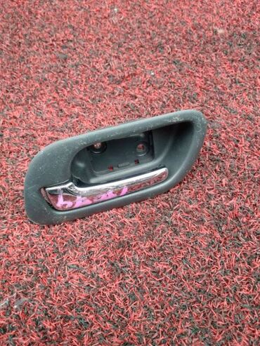 запчасти для хонда степ рф 1: Ручка салонная HONDA Stepwgn RF3 K20 2004 перед. лев. (б/у) САЛОННЫЕ