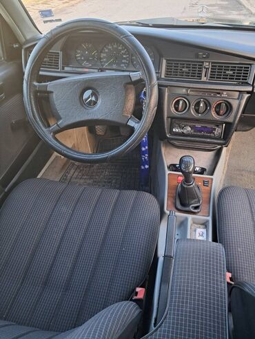 Mercedes-Benz: Mercedes-Benz 190: 2 l. | 1985 έ. Λιμουζίνα — 7