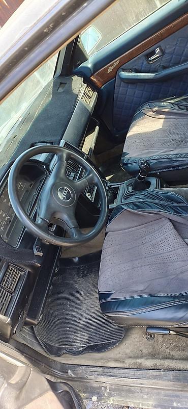 Audi: Audi 100: 1987 г., Механика, Седан — 4