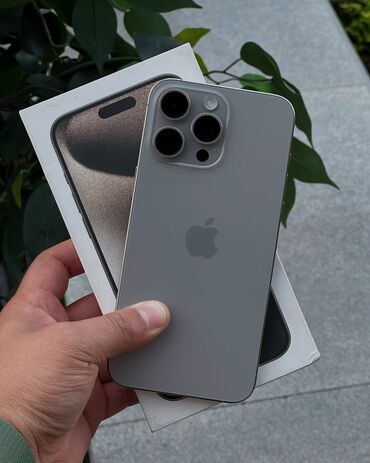 Apple iPhone: IPhone 15 Pro Max, Б/у, 512 ГБ, Natural Titanium, Зарядное устройство, Кабель, Коробка, 90 %