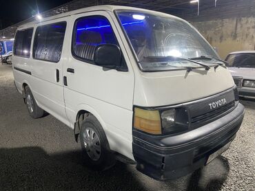 бусик машина: Toyota Hiace: 1990 г., 2 л, Механика, Дизель, Бус
