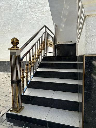 Изготовление перил: Перила и ограждения из нержавеющей стали для входных групп и пандусов — 13