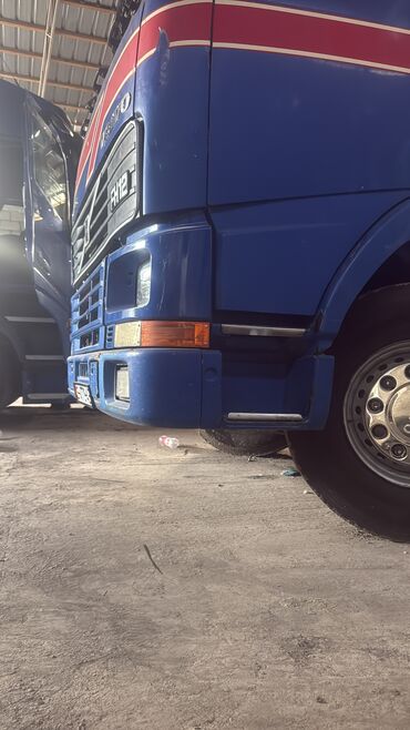 самсунк авто: Тягач, Volvo, 2000 г., Без прицепа