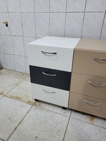 Ofis dolabları: 🗄️ Ev və ofis üçün laminat material əsasında hazırlanmış dolab. Möhkəm — 7