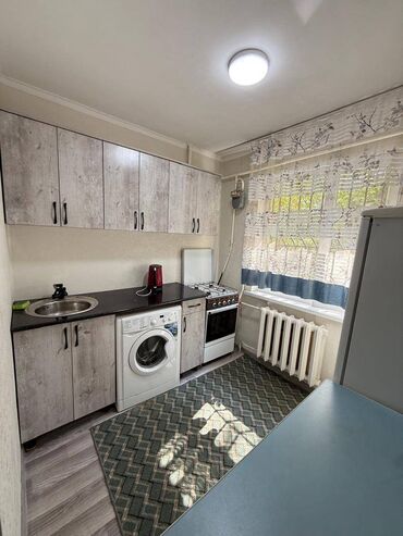 рабочий городок продажа полдома: 2 комнаты, 43 м², 104 серия, 1 этаж, Косметический ремонт