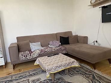 Divanlar: Künc divan – sağ tərəf şezlonqlı, müasir minimalist dizayn. - Rəng — 1