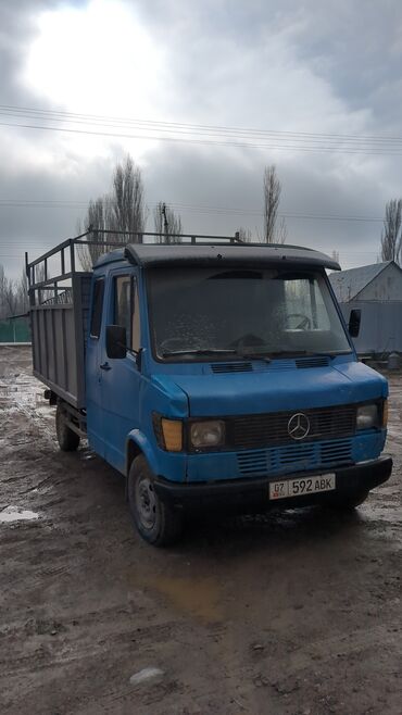 Легкий грузовой транспорт: Легкий грузовик, Mercedes-Benz, Б/у