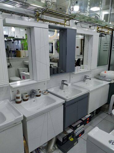 hamam levazimatlari: Ağ və boz rənglərdə müxtəlif ölçülü divar quraşdırılan əl-üz yuma
