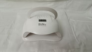 Dırnaq qurutma lampaları: SUN 5S brendinə məxsus, dırnaqlar üçün UV LED lampası. Ağ rəngdədir və — 3