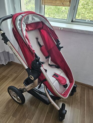 uşaq kalyasqalari: Klassik gəzinti arabası, Yeni, Cins: Qız, Yaş: 24-30 ay, Ünvandan götürmə