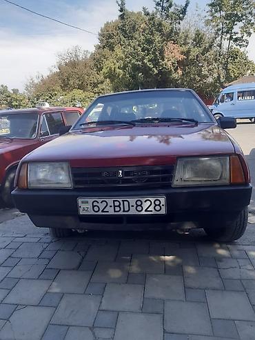 VAZ (LADA): Model: Lada Samara (VAZ 2109), qırmızı rəng Ban növü: Hetçbek, 5 qapı — 15