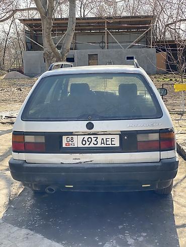 Volkswagen: Volkswagen Passat Variant: 1989 г., Механика, Универсал — 1