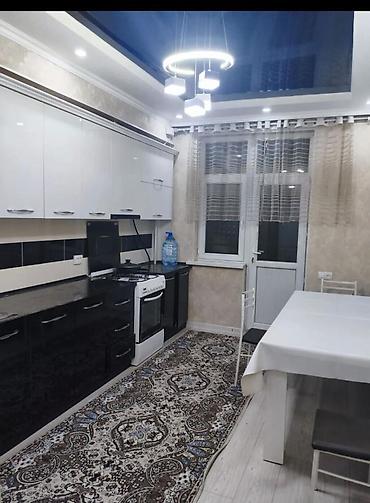 1200: Сдается: 3 комнатная квартира Район: Азия Молл Адрес: Чынгыза — 1